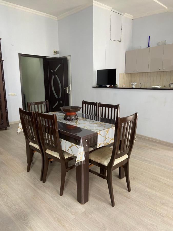 Apartment On Luka Asatiani 2 Batumi Esterno foto