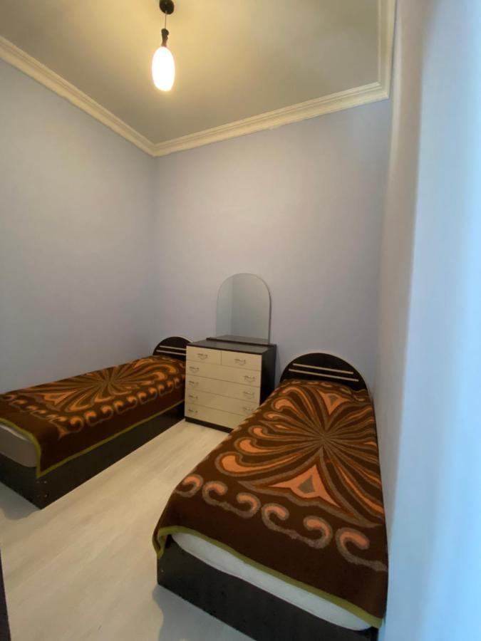 Apartment On Luka Asatiani 2 Batumi Esterno foto